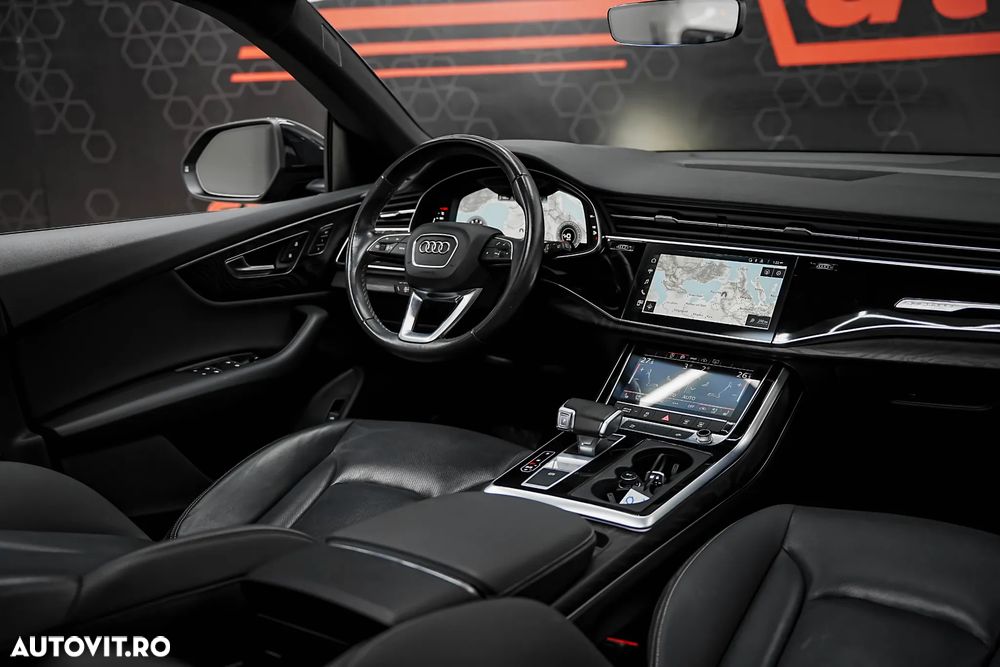 Audi Q8 SUV TFSI quattro 250 kW tiptronic S line business - 9
