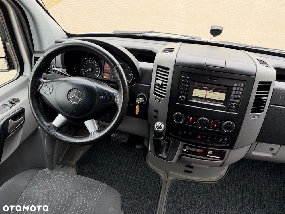 Mercedes-Benz Sprinter 516 - 10