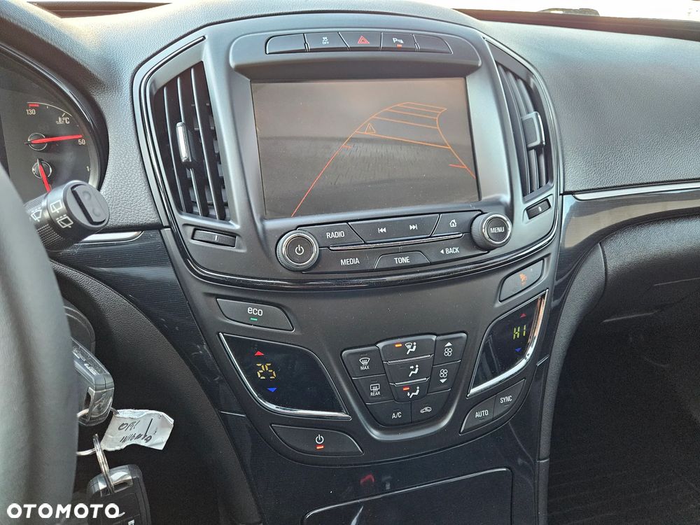 Opel Insignia 1.6 T Cosmo S&S - 8