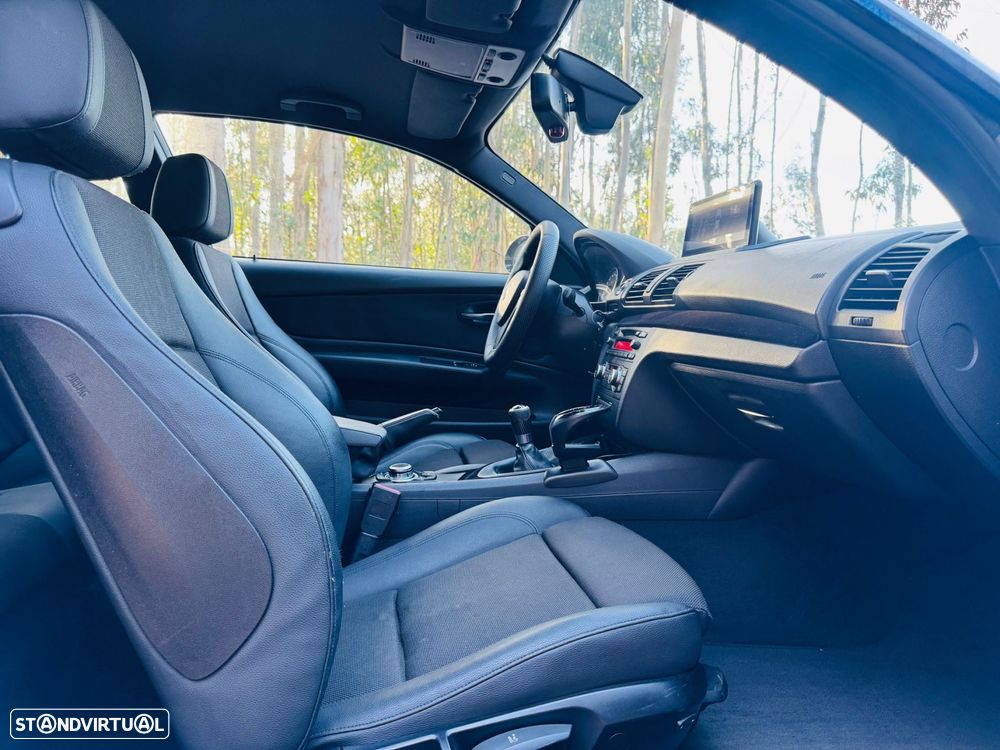 BMW 118 d Pack M - 31