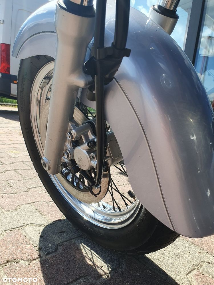 Suzuki Marauder - 15