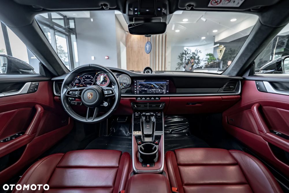 Porsche 911 Turbo S - 33