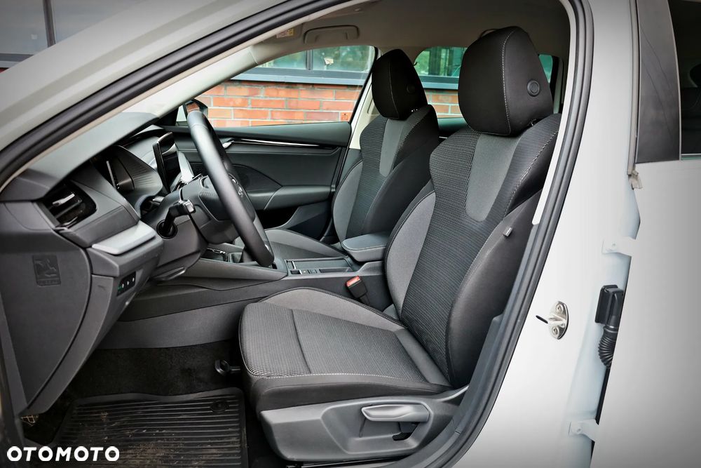 Skoda Octavia 1.5 TSI Selection - 23
