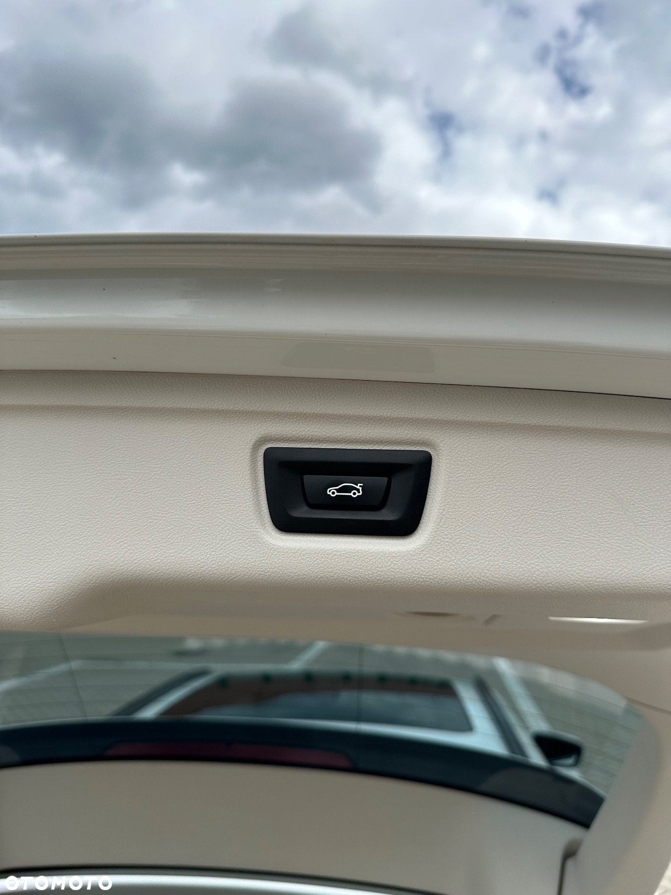 BMW Seria 3 320d Luxury Line - 27