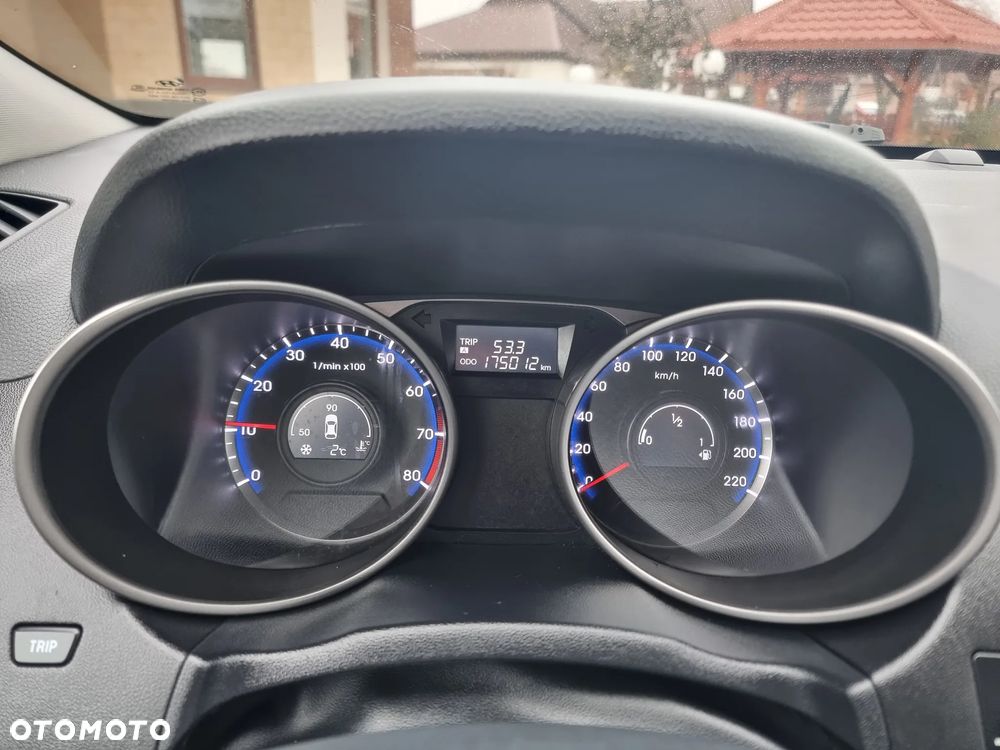 Hyundai ix35 2.0 Premium 2WD - 20