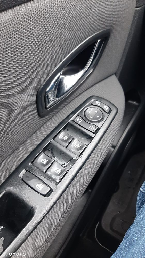 Renault Scenic dCi 110 Expression - 21