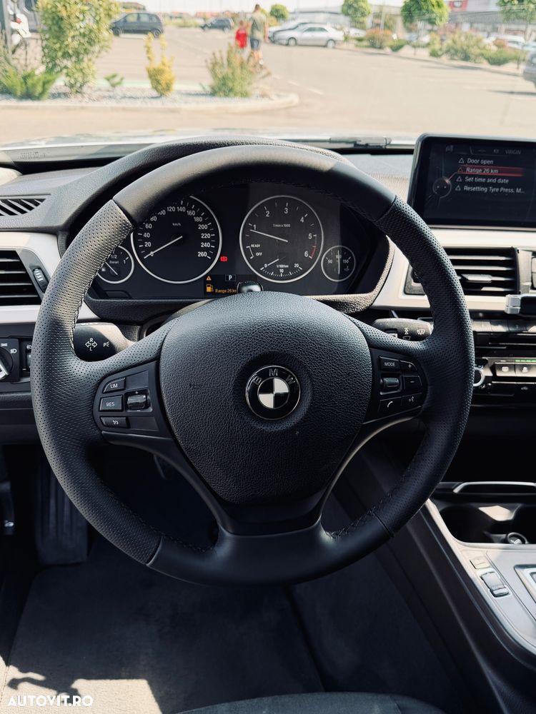 BMW Seria 3 - 23