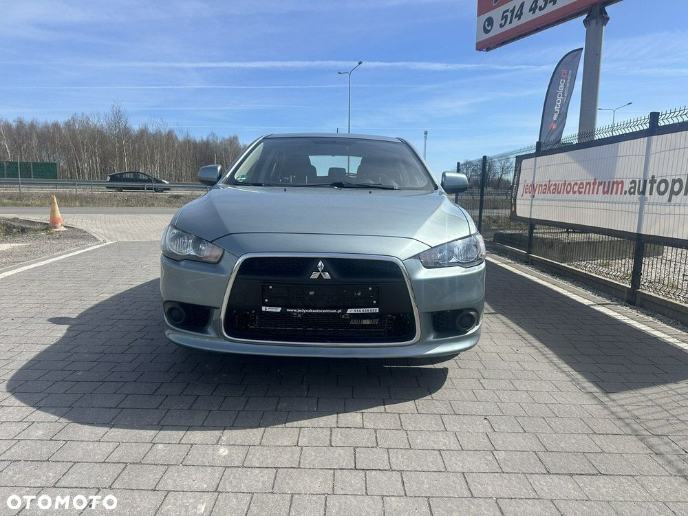 Mitsubishi Lancer - 2