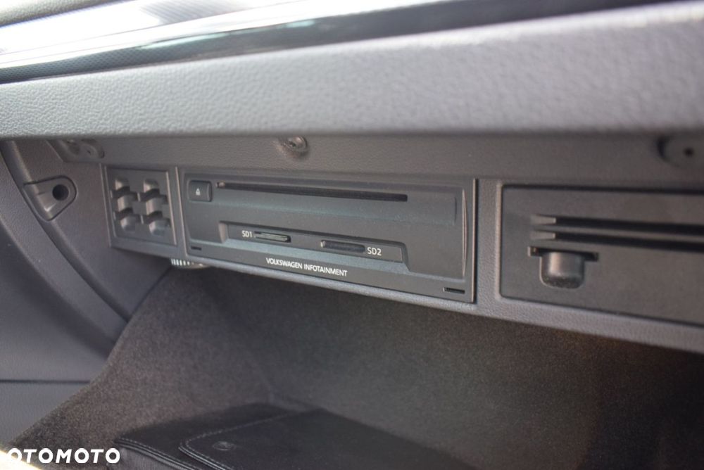 Volkswagen Golf - 39