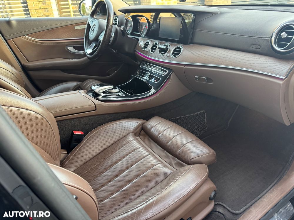 Mercedes-Benz E 220 d Aut. - 10