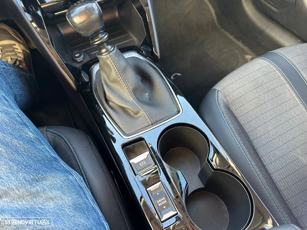 Peugeot 208 1.2 PureTech Allure Pack - 4