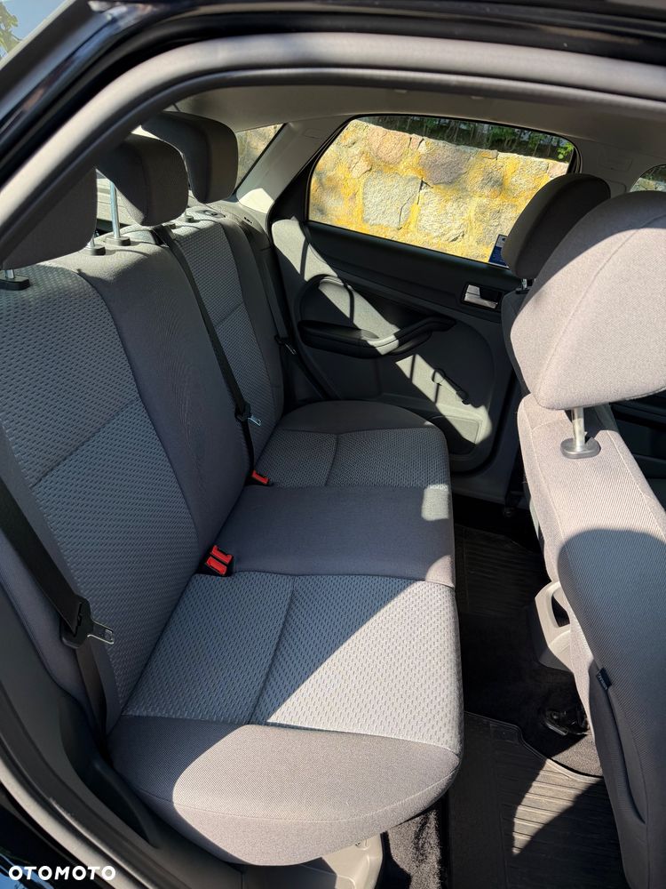 Ford Focus 1.6 FX Silver - 25