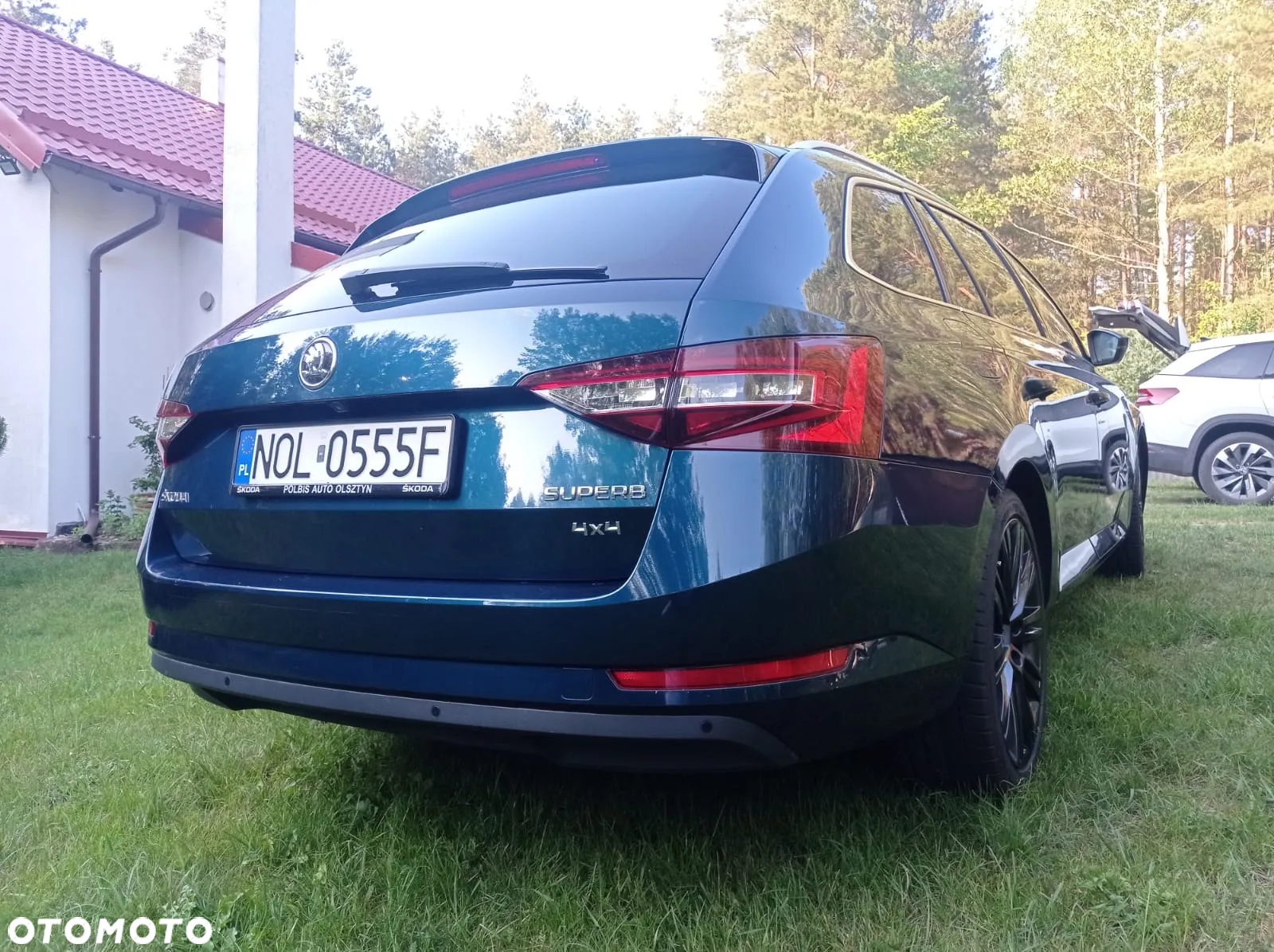 Skoda Superb 2.0 TDI 4x4 L&K DSG - 3