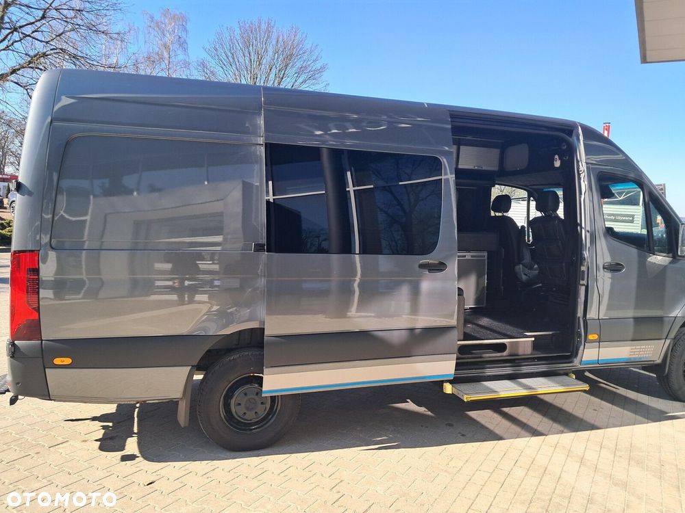 Mercedes-Benz Sprinter 319 - 27