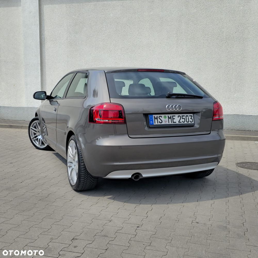 Audi A3 3-drzwiowe 1.6 TDI S line Sportpaket - 16