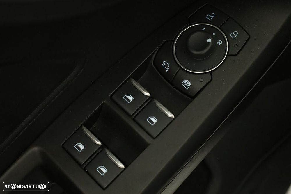 Ford Focus 1.0 EcoBoost MHEV ST-Line X Aut. - 18