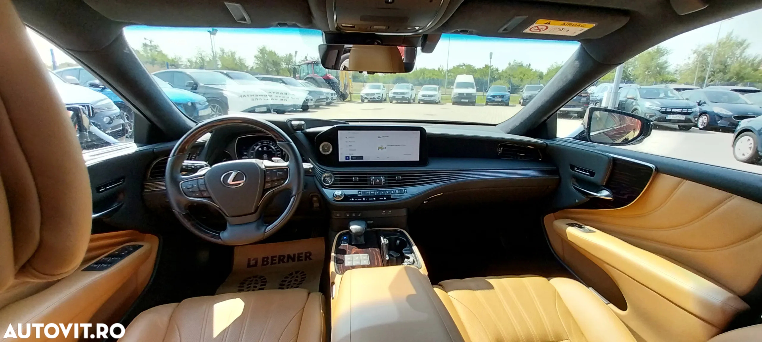 Lexus Seria LS - 9