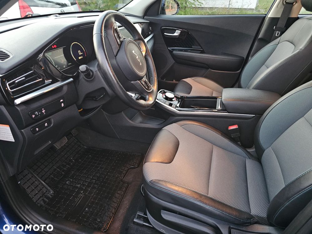 Kia Niro e-Niro 64kWh L - 18