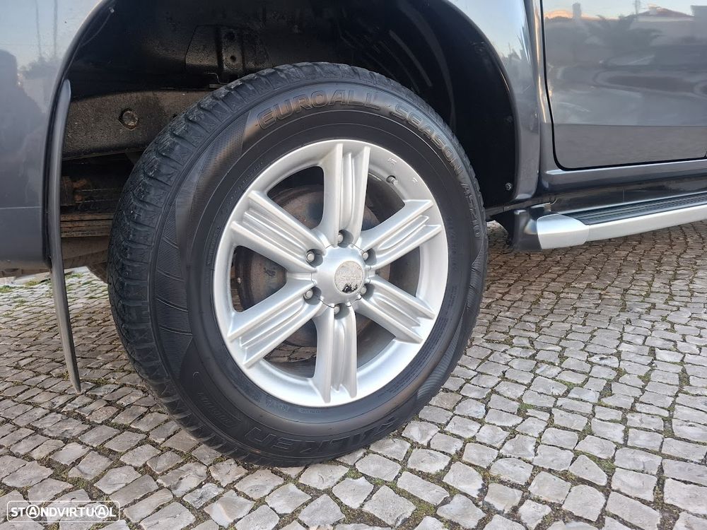 Isuzu D-Max 4x4 Cabine Dupla Auto Premium - 52