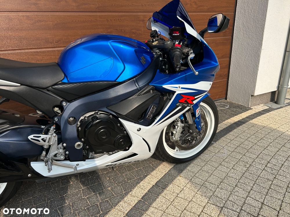 Suzuki GSX-R - 23