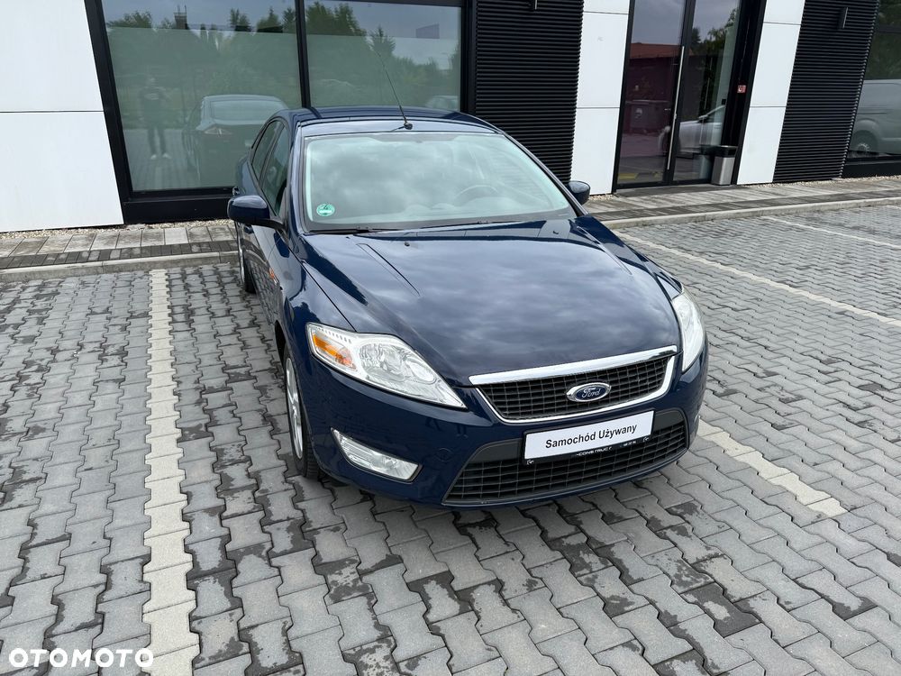 Ford Mondeo 1.8 TDCi Ambiente - 11