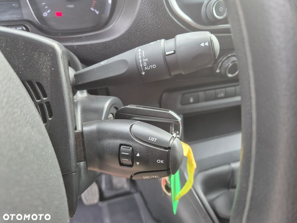 Fiat Scudo / Expert / Jumpy / Vivaro / Proace / Zafira - 22