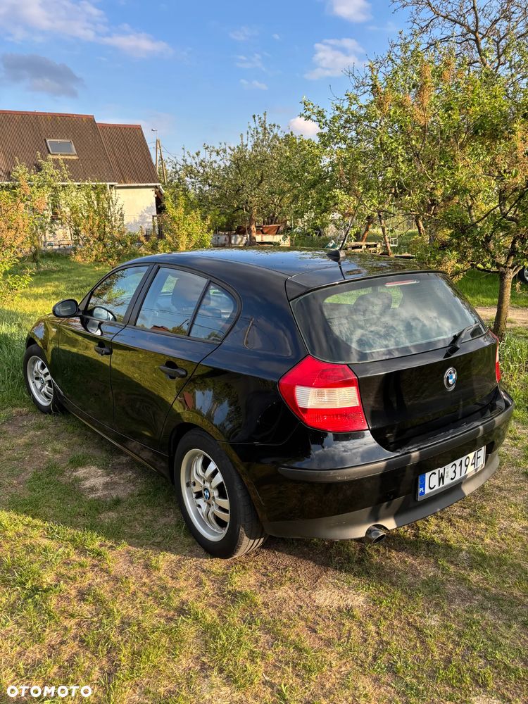 BMW Seria 1 116i - 3
