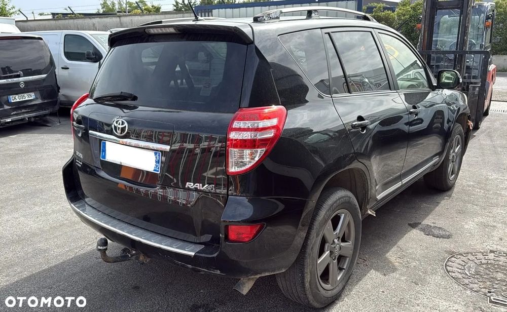 Toyota RAV4 2.2 D-4D 4x4 Executive - 2