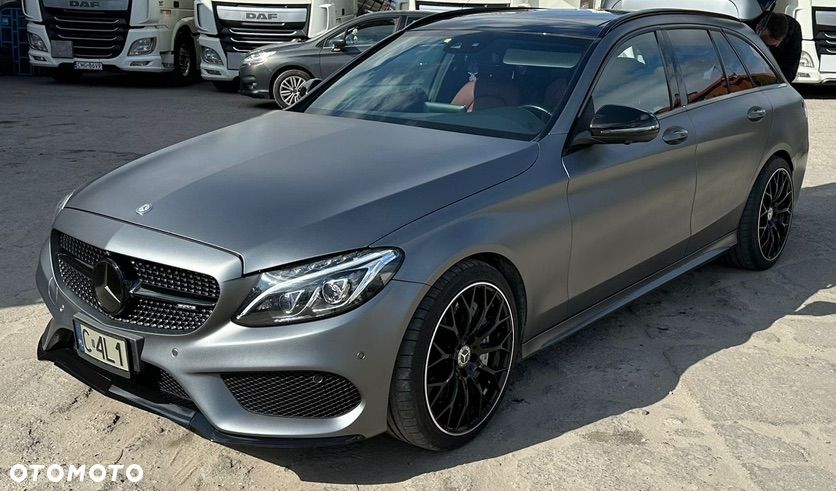 Mercedes-Benz Klasa C AMG 43 4-Matic - 11