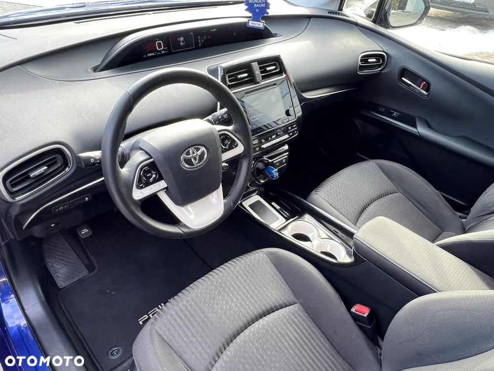 Toyota Prius Hybrid - 9