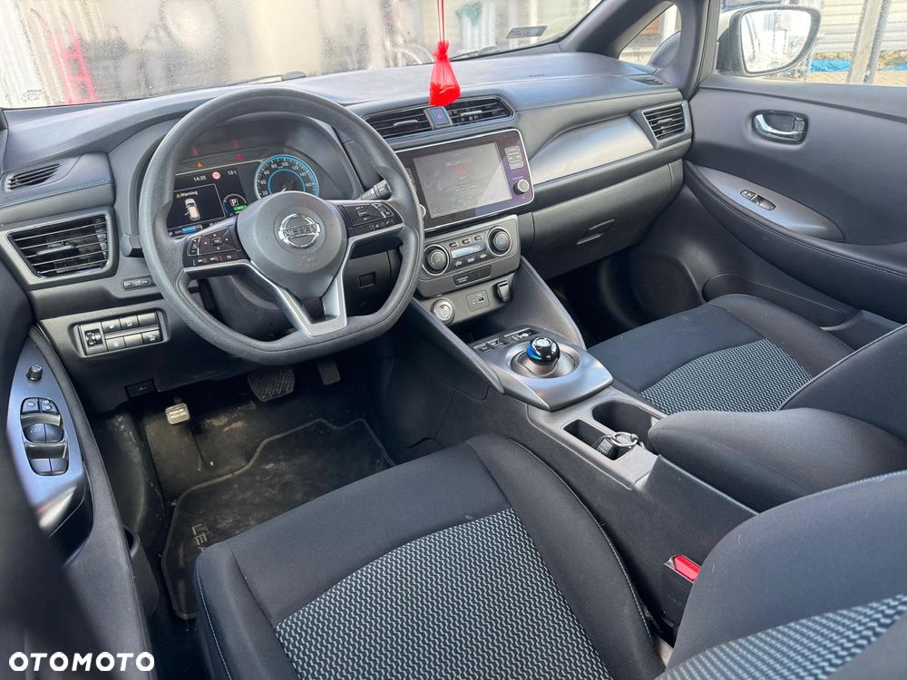 Nissan Leaf 40kWh Acenta - 10