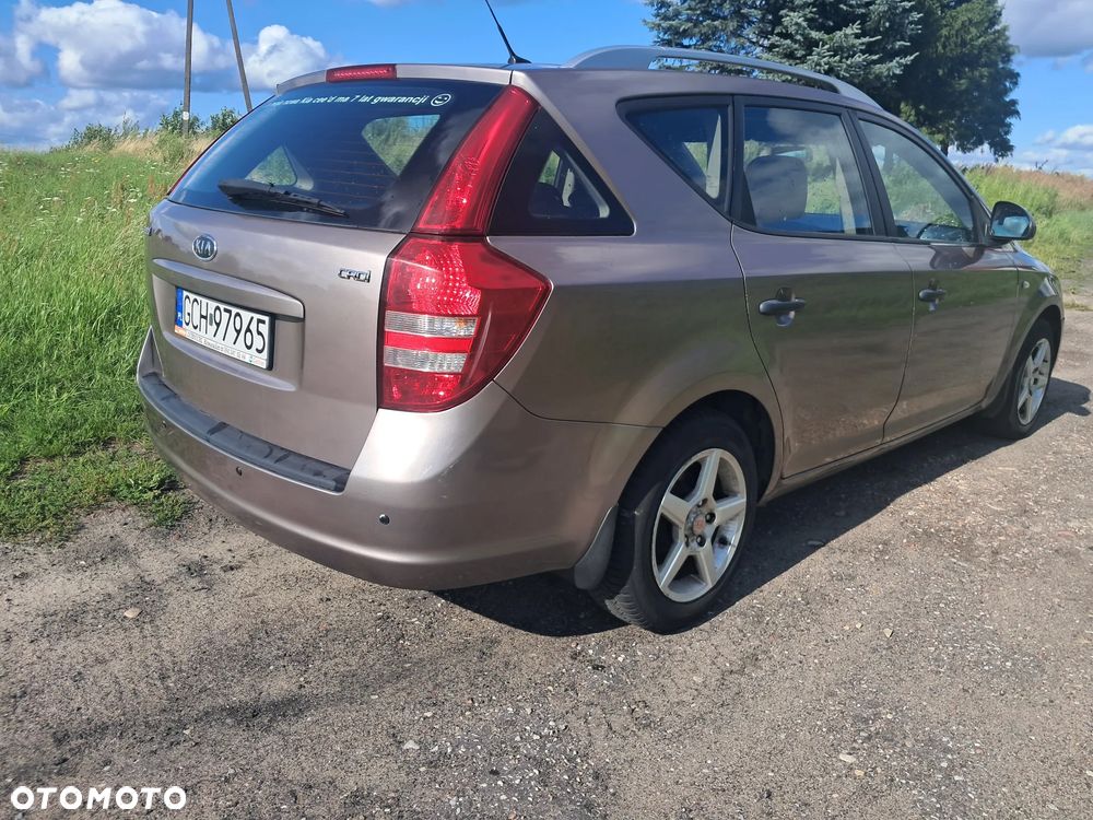 Kia Ceed 1.6 Crdi Comfort - 3