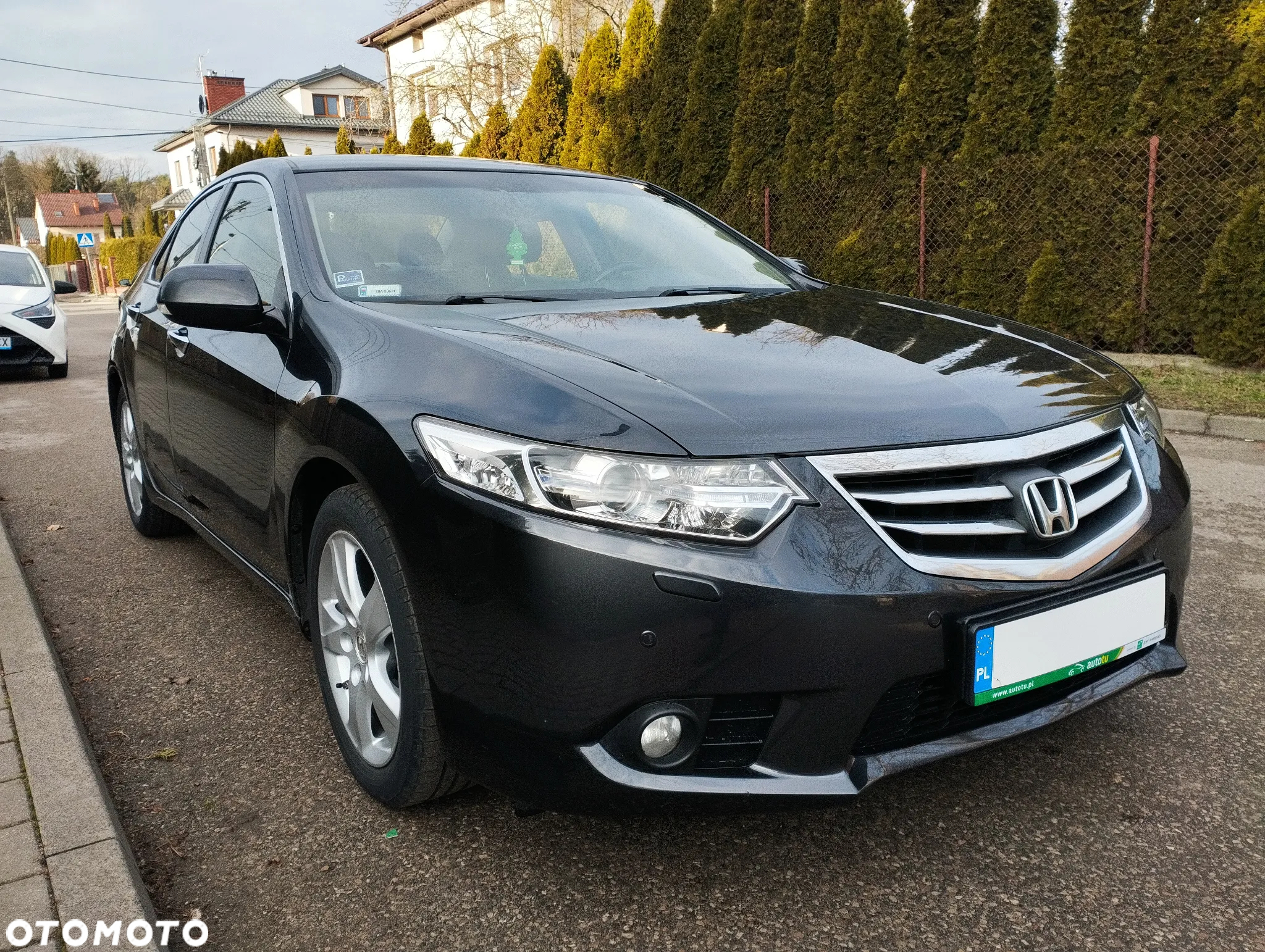 Honda Accord 2.0 Comfort - 2