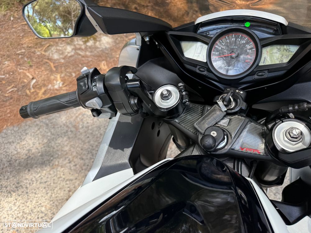 Honda VFR 1200 DCT - 26