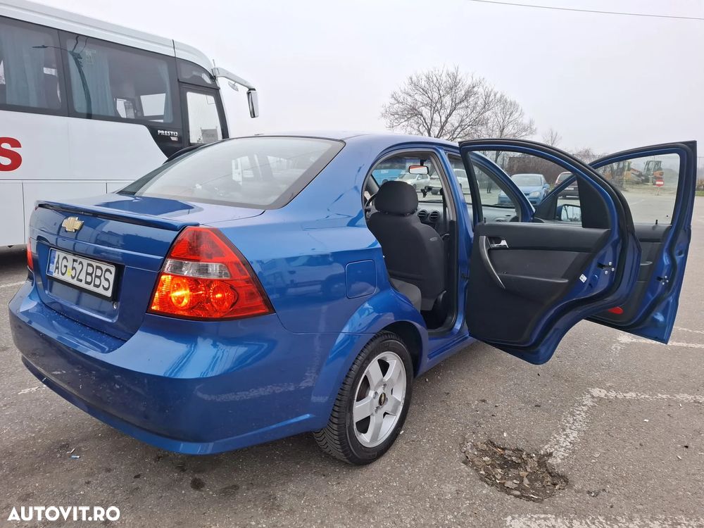 Chevrolet Aveo 1.4i Premium - 5