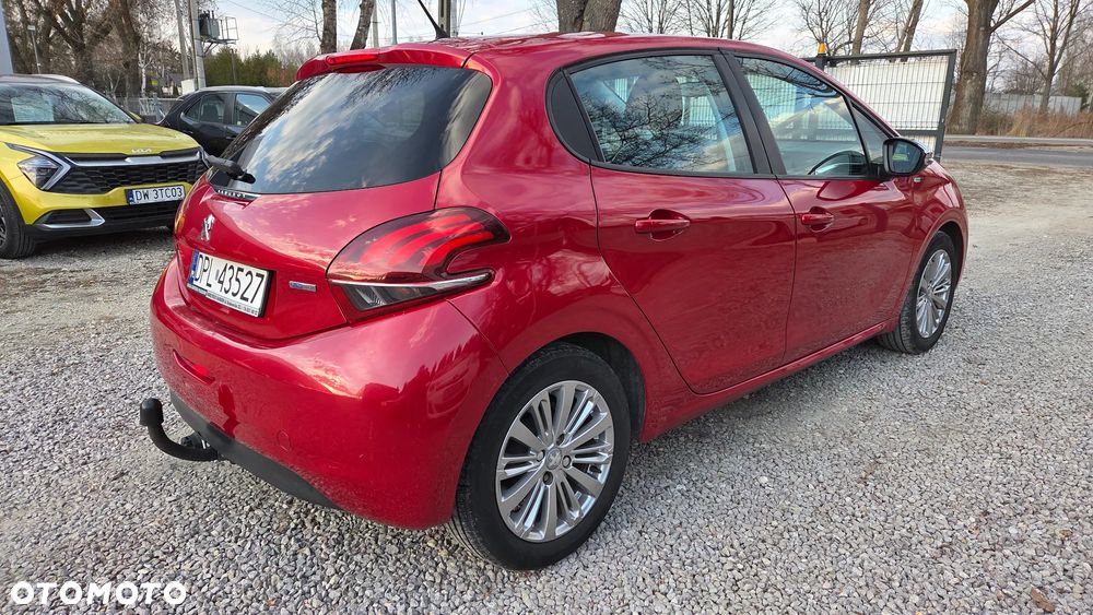 Peugeot 208 1.2 PureTech Allure - 6