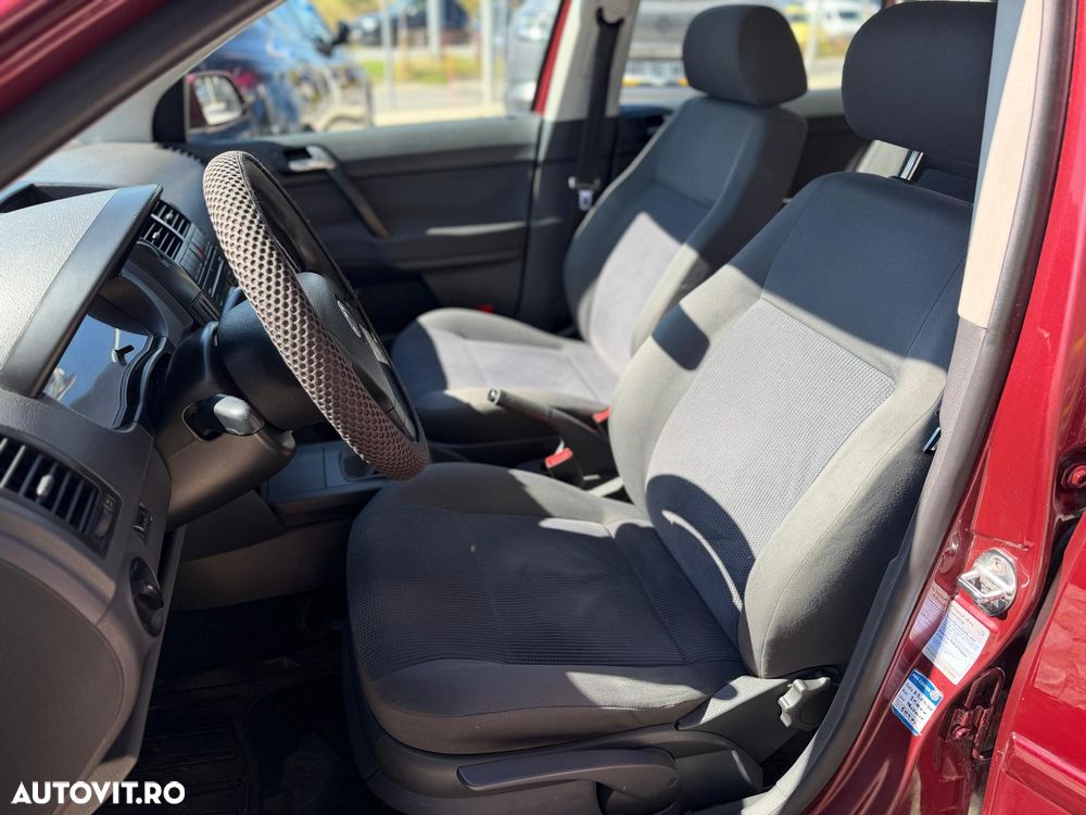 Volkswagen Polo - 6