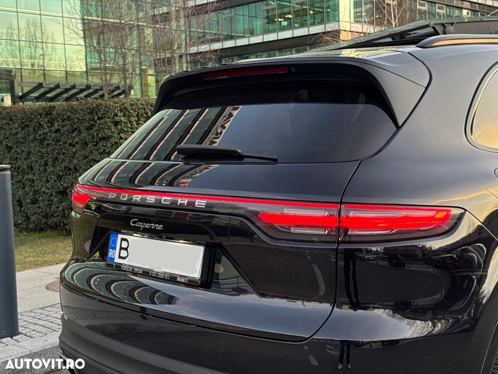 Porsche Cayenne Standard - 26