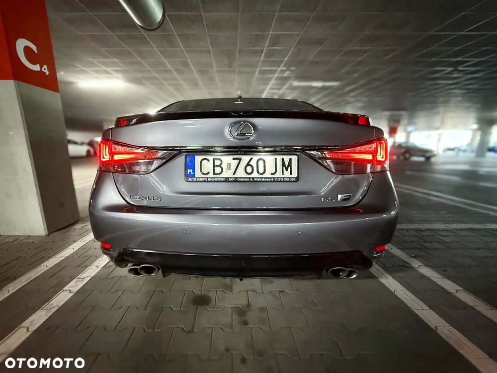Lexus GS F - 35