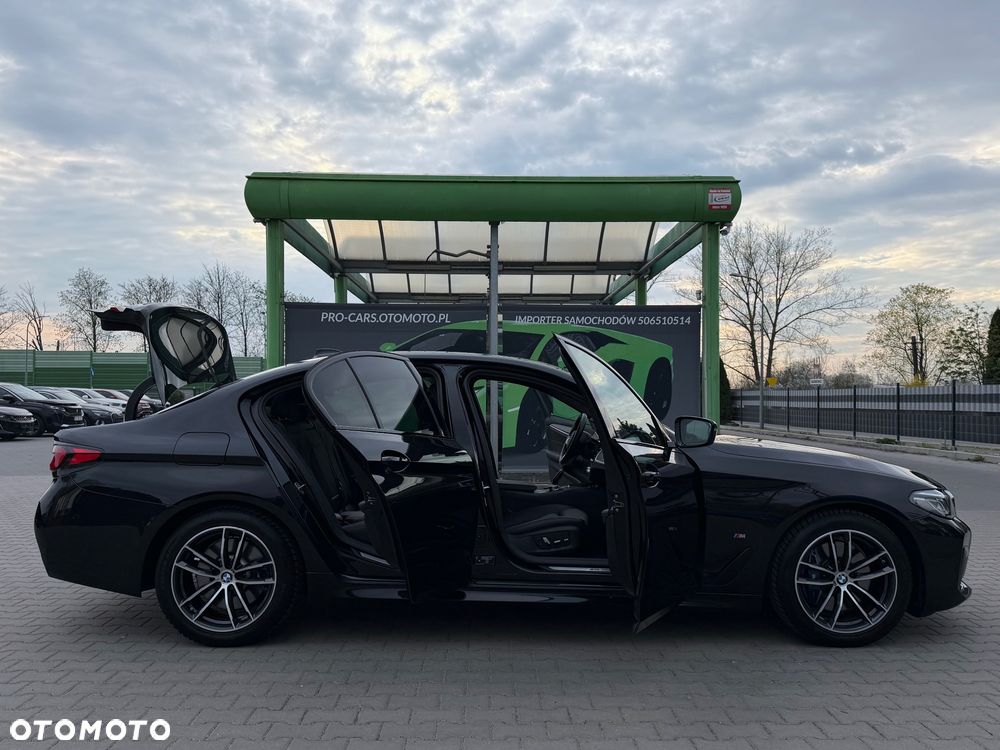 BMW Seria 5 530i M Sport Edition - 18