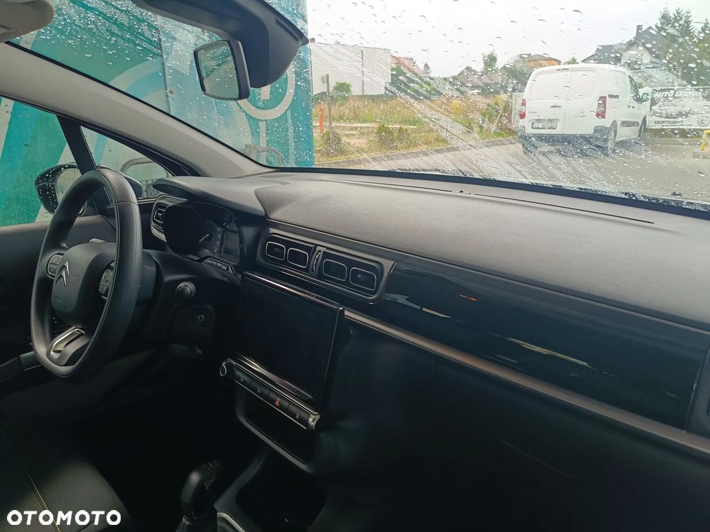 Citroën C3 1.2 PureTech Shine - 29