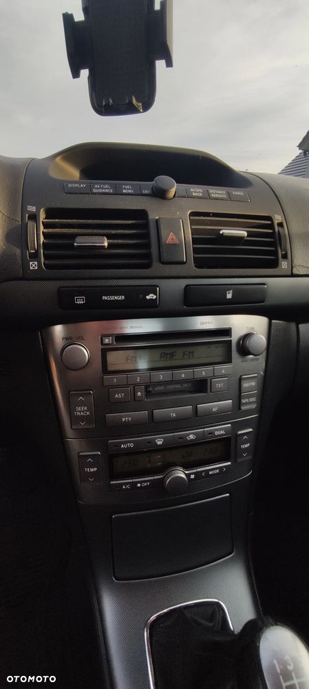 Toyota Avensis - 7