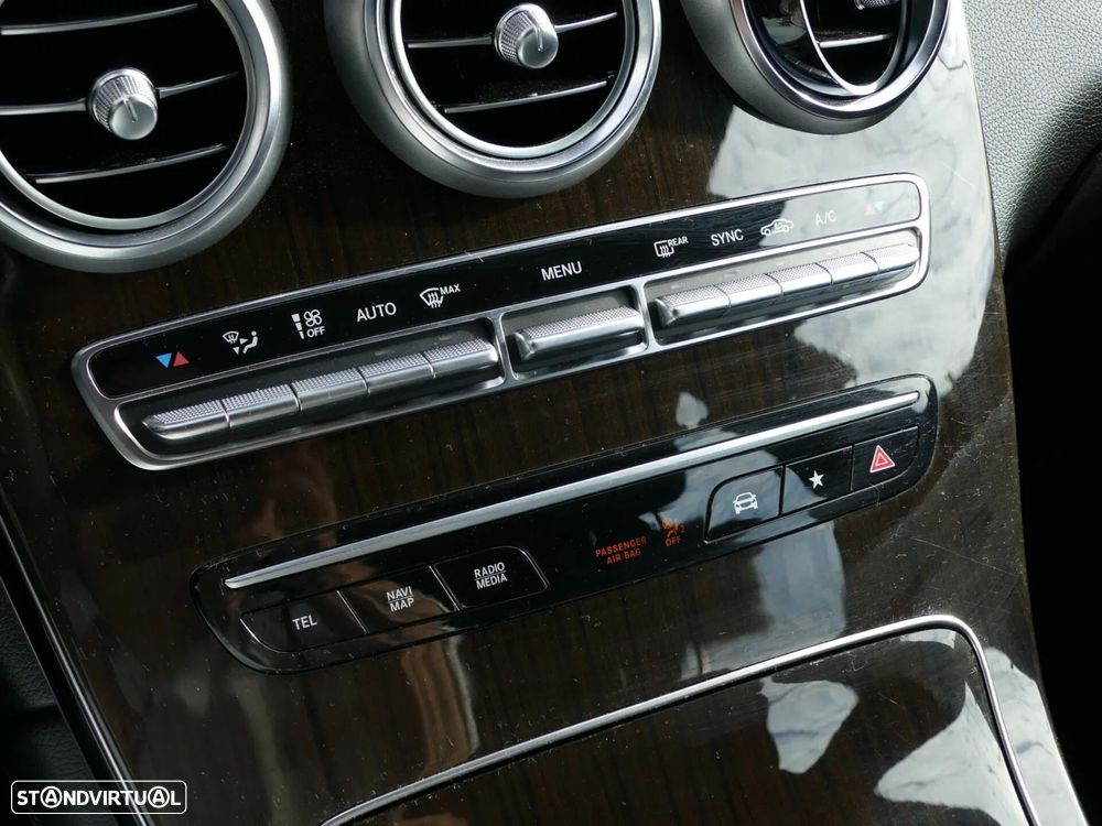 Mercedes-Benz GLC 220 d 4Matic - 24