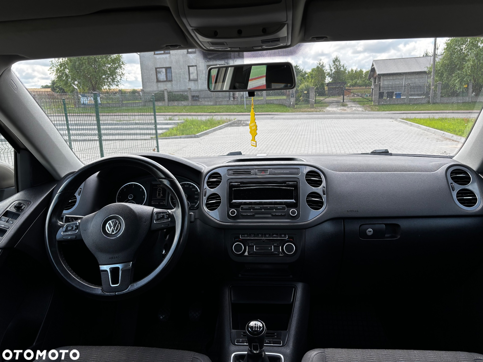 Volkswagen Tiguan 2.0 TDI Perfectline - 8