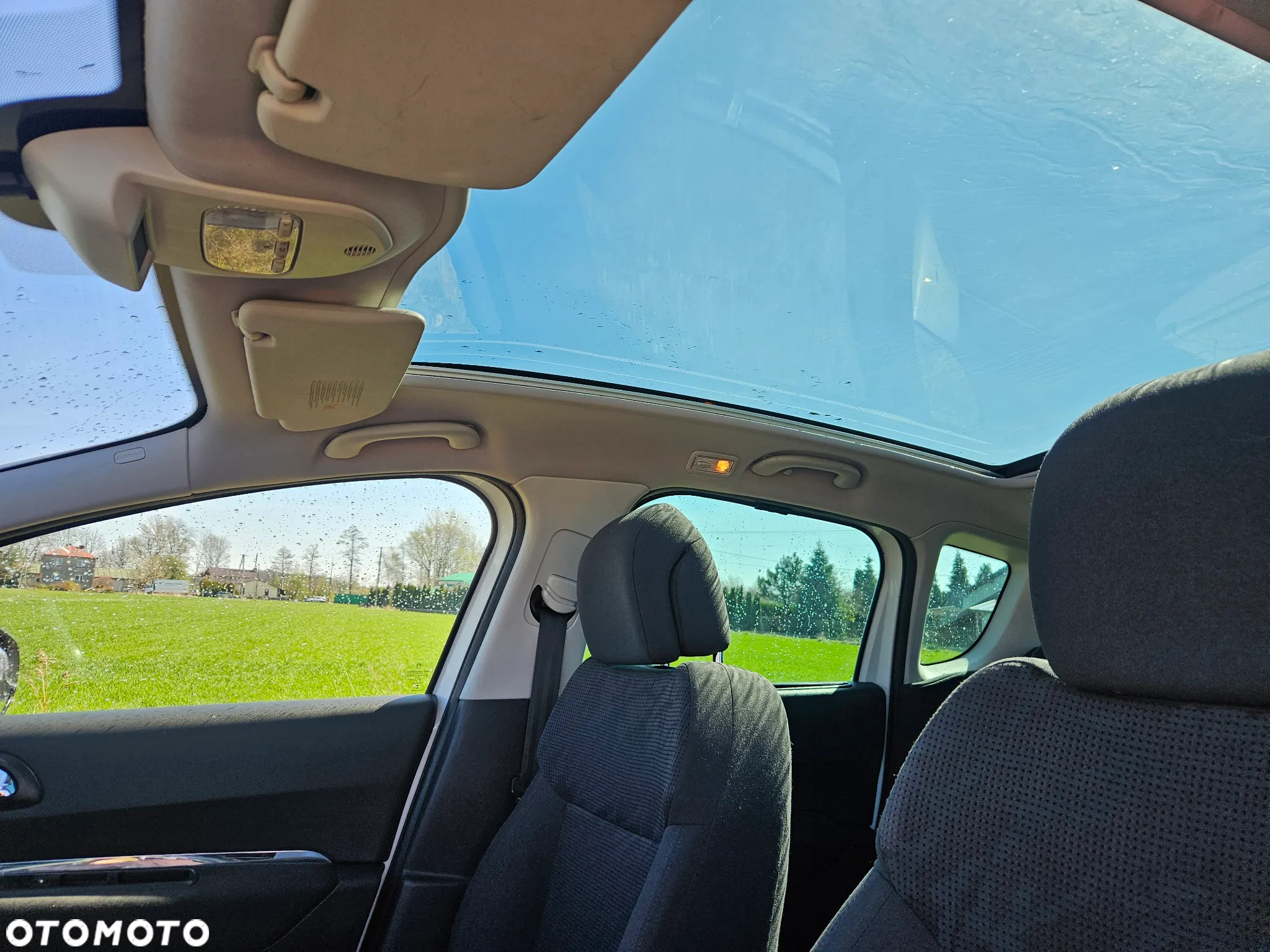 Peugeot 3008 2.0 HDi HYbrid4 - 7