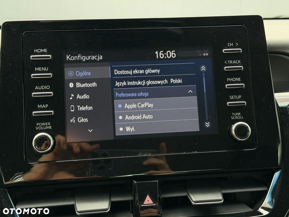 Toyota Camry 2.5 Hybrid Comfort CVT - 31