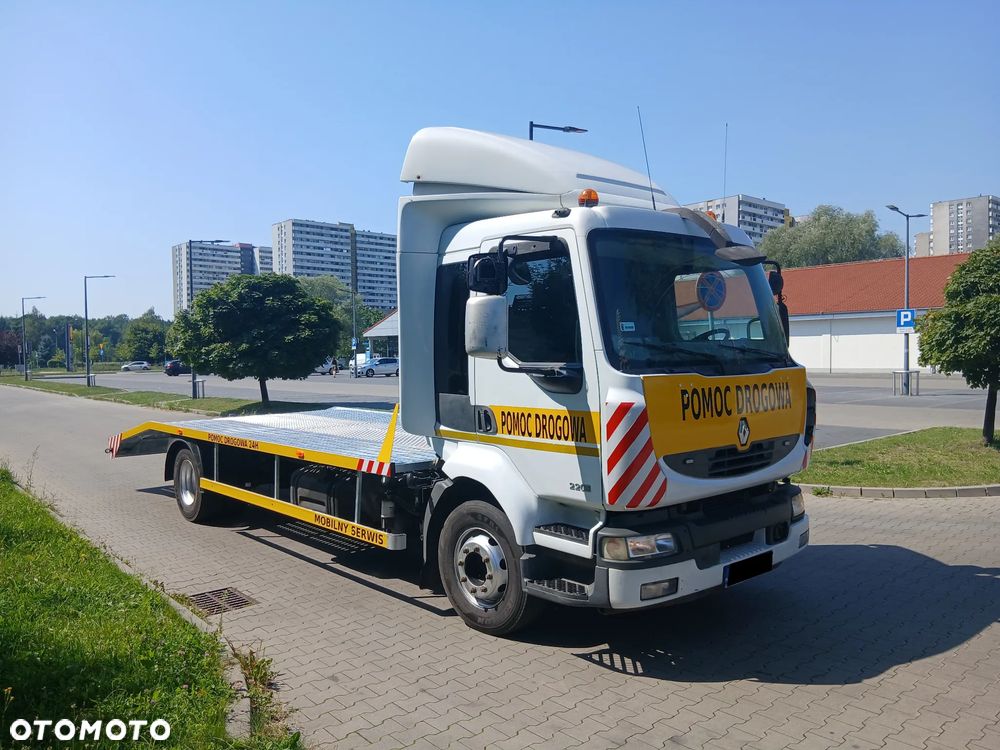 Renault MIDLUM 12.220 POMOC DROGOWA HOLOWNIK  LAWETA ŁADOWNOŚĆ 6600Kg - 1