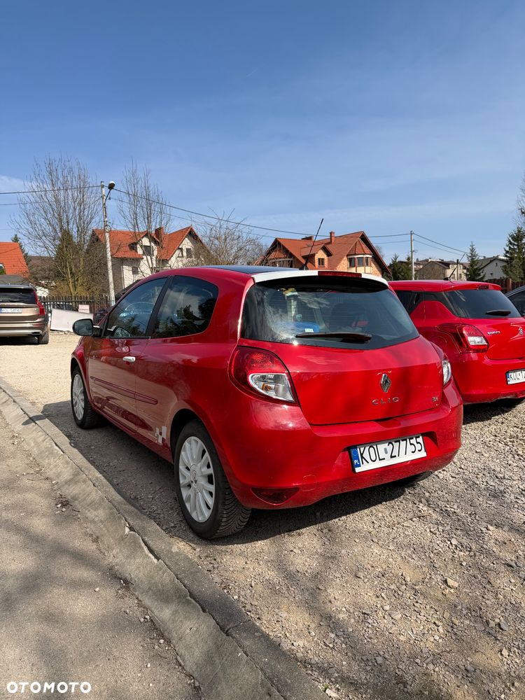 Renault Clio - 5