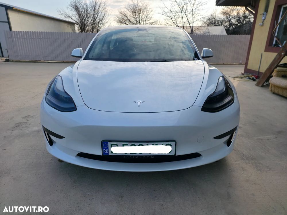 Tesla Model 3 RWD - 2