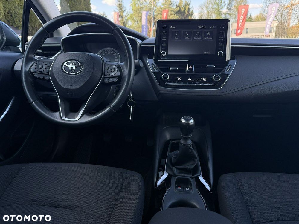 Toyota Corolla 1.5 Comfort - 16